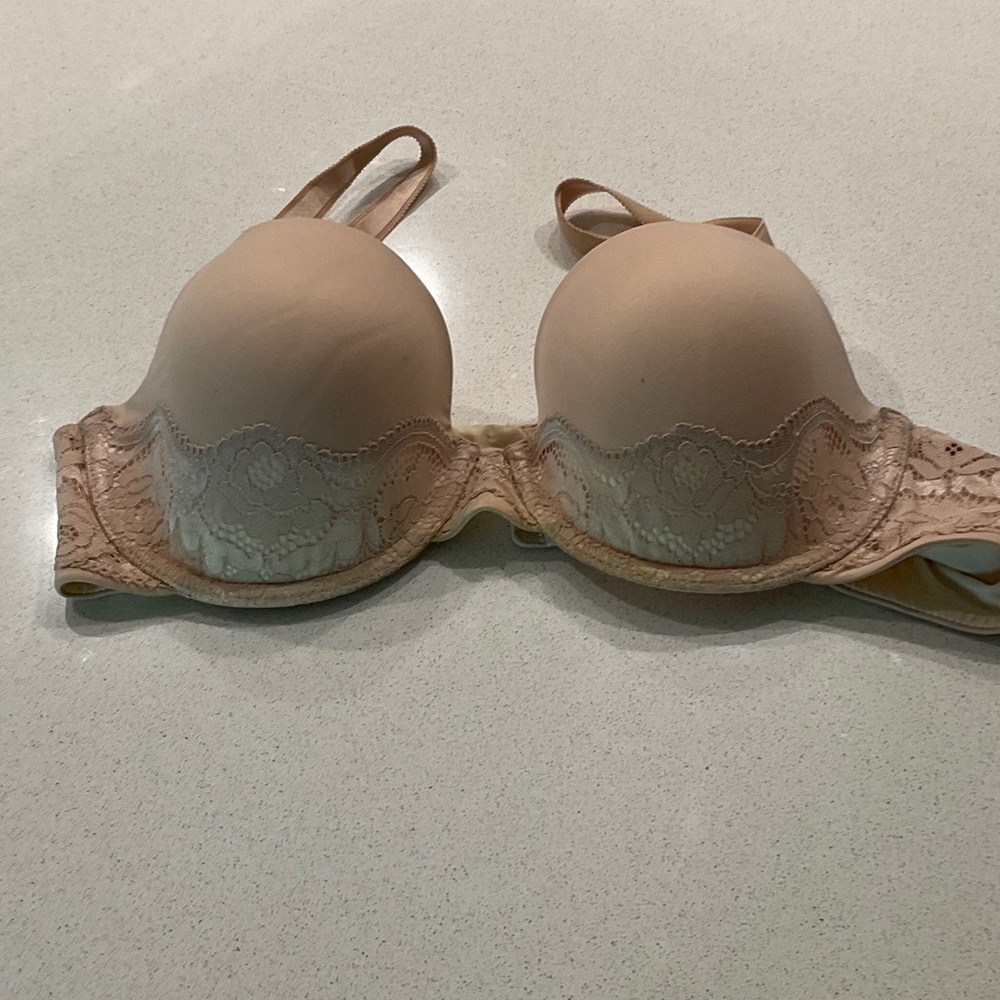 Wacoal Lace Accented Tan Bra